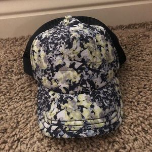 Lululemon hat